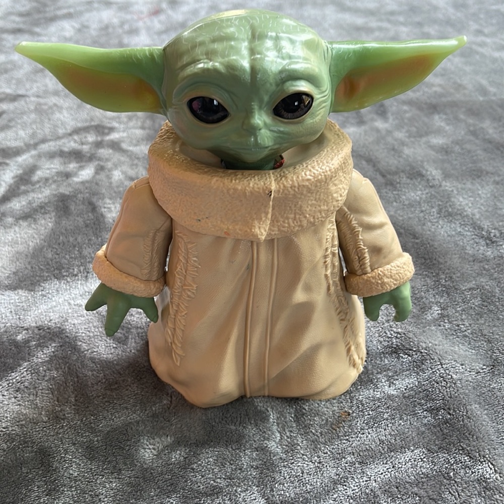 Yoda - Picture 4 of 4